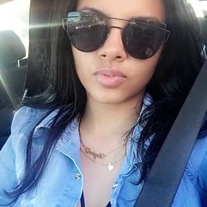 Meet your Posher, Dajah